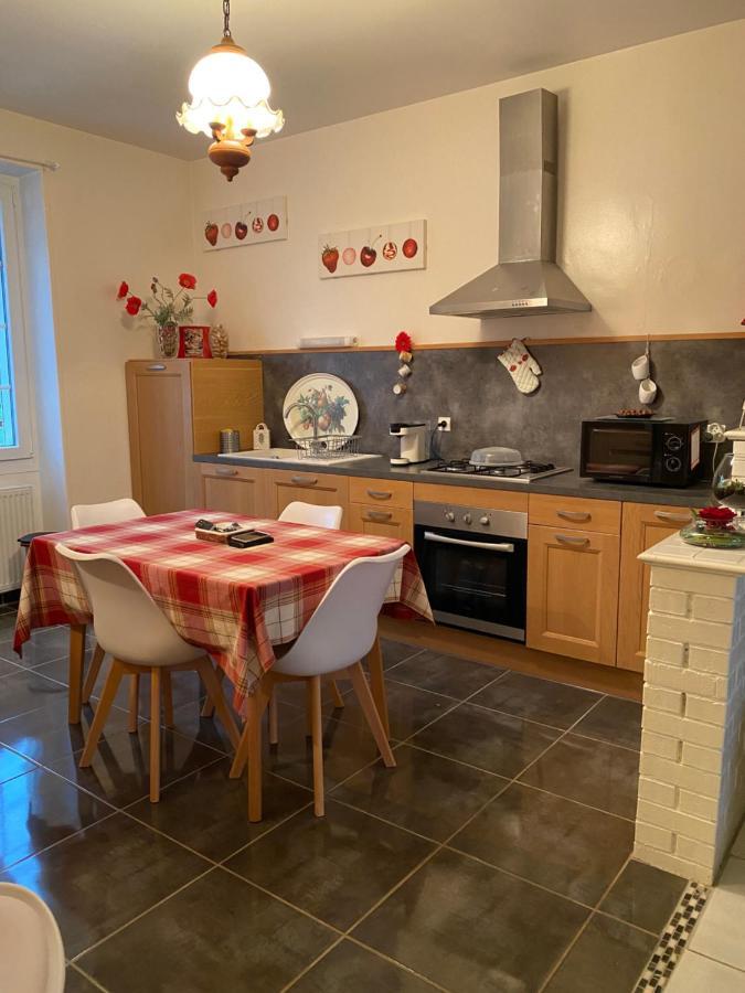 Libellule Villa Carignan Екстериор снимка