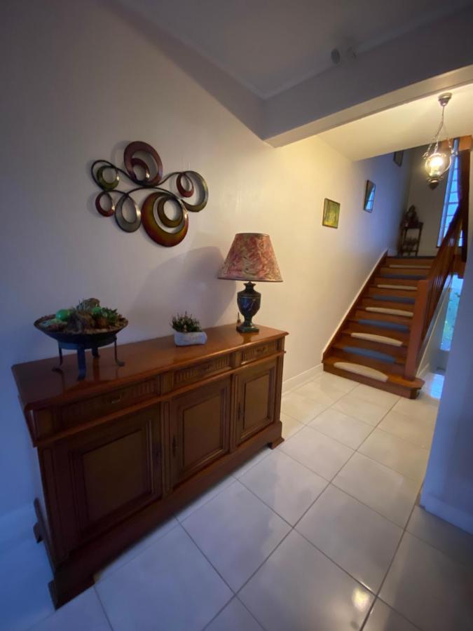 Libellule Villa Carignan Екстериор снимка